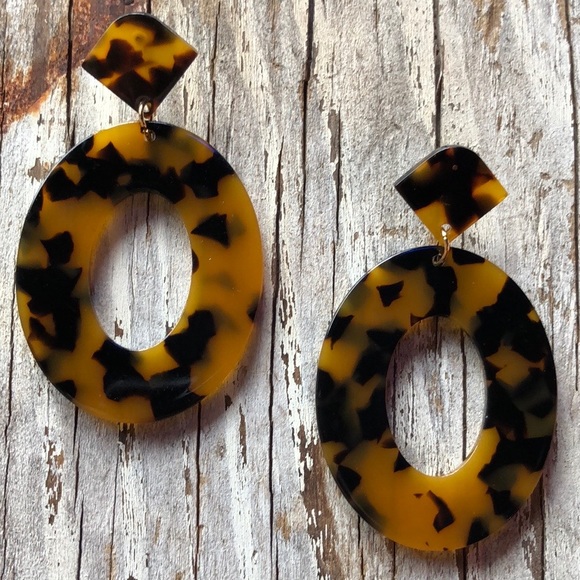 Tortoise Resin Hoops! - Picture 4 of 5